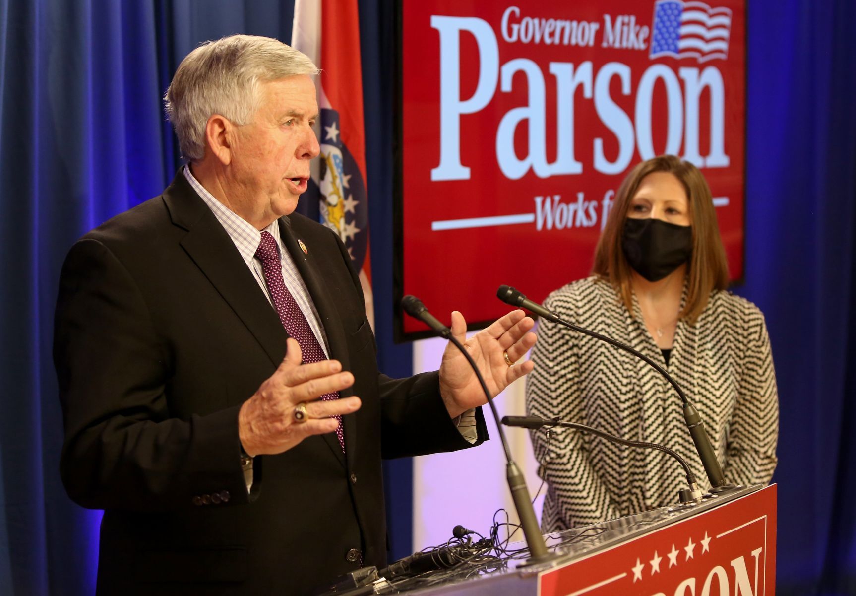 Parson speaks to law enforcement families